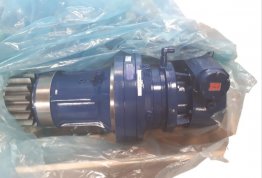 Moteur de yaw droite V47